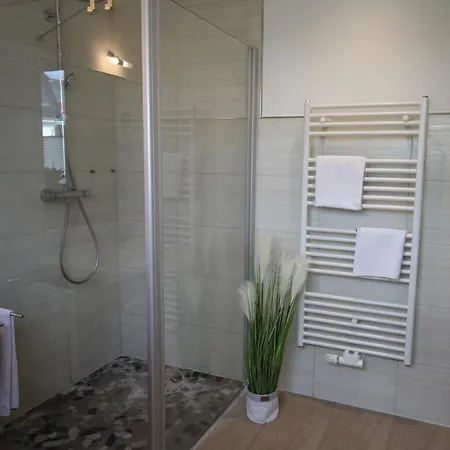 Casa Fortuna Modern Retreat Goehren-Lebbin